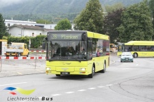 Liechtenstein_Bus_FL_7586_Schaan_Station_20-08-2007.JPG