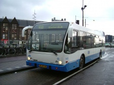 GVB_145_-_Amsterdam_Prins_Hendrikkade_(16-02-3006).JPG