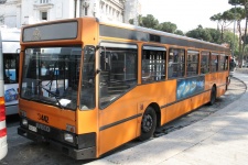 ATAC_3442_Piazza_d_Ara_Coeli_20-04-2007_Rome_OE1736.JPG