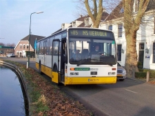 Connexxion_(Tours)_526_ex1235_Aboude_Hoogstraat_07-01-06.jpg