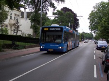 Connexxion_226_Oosterbeek_Centrum_juli_2005.JPG