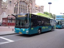 Connexxion_3608_Haarlem_Station_08-08-2006_BR-NS-36.JPG