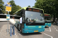 Bestandsnaam=Connexxion_8628_Gouda_Station_NS_07-06-2007_BR-DT-22.JPG
Bestandsgrootte=167KiB
Afmetingen = 1037x692
Datum toegevoegd = 07 jun 2007 Connexxion_8628_Gouda_Station_NS_07-06-2007_BR-DT-22.JPG