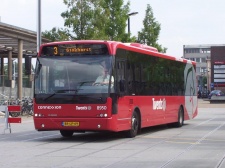 Connexxion_8950_Enschede_Station_23-08-2006_BR-LP-49.JPG