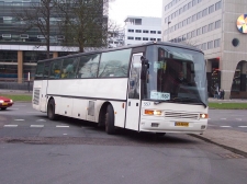 Connexxion_Tours_557_Utrecht_Jaarbeursplein_08-01-2006.JPG