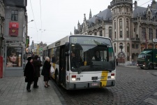 De_Lijn_3389_Gent_Korenmarkt_27-12-2006_GRY-758.JPG