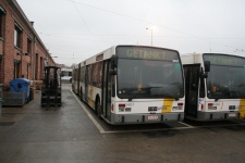 Bestandsnaam=De_Lijn_3407_Stelplaats_Gentbrugge_27-12-2006_0415_P.jpg
Bestandsgrootte=99KiB
Afmetingen = 1037x692
Datum toegevoegd = 04 mei 2007 De_Lijn_3407_Stelplaats_Gentbrugge_27-12-2006_0415_P.jpg