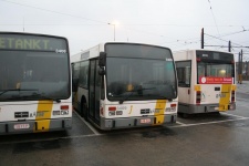 Bestandsnaam=De_Lijn_3409_Stelplaats_Gentbrugge_27-12-2006_ABB-240.JPG
Bestandsgrootte=96KiB
Afmetingen = 1037x692
Datum toegevoegd = 04 mei 2007 De_Lijn_3409_Stelplaats_Gentbrugge_27-12-2006_ABB-240.JPG