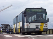 Bestandsnaam=De_Lijn_3533_Maastricht_Wilhelminabrug_20-05-2006_BTF-772.JPG
Bestandsgrootte=88KiB
Afmetingen = 1024x768
Datum toegevoegd = 23 aug 2006 De_Lijn_3533_Maastricht_Wilhelminabrug_20-05-2006_BTF-772.JPG