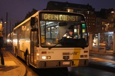 Bestandsnaam=De_Lijn_3619_Gent_Station_Sint-Pieters_27-12-2006_KAZ-210.JPG
Bestandsgrootte=118KiB
Afmetingen = 1037x692
Datum toegevoegd = 04 mei 2007 De_Lijn_3619_Gent_Station_Sint-Pieters_27-12-2006_KAZ-210.JPG