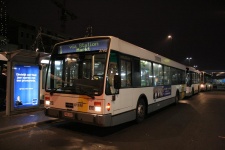 De_Lijn_3740_Sint-Niklaas_Station_27-12-2006_ABB-452.JPG