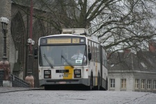 Bestandsnaam=De_Lijn_7405_Gent_Sint_Michielshelling_27-12-2006_HFV-448_HFV-448.JPG
Bestandsgrootte=143KiB
Afmetingen = 1037x692
Datum toegevoegd = 05 mei 2007 De_Lijn_7405_Gent_Sint_Michielshelling_27-12-2006_HFV-448_HFV-448.JPG