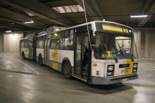 Bestandsnaam=De_Lijn_7407_Gent_Stelplaats_27-12-2006_HFV-439.JPG
Bestandsgrootte=110KiB
Afmetingen = 1037x692
Datum toegevoegd = 05 mei 2007 De_Lijn_7407_Gent_Stelplaats_27-12-2006_HFV-439.JPG