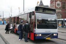 GVB_483_Amsterdam_Centraal_Station_13-01-2007_VP-04-JR.JPG