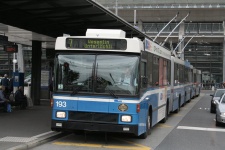 VBL_193_Luzern_Station_21-08-2007.JPG