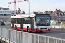 Bestandsnaam=Veolia_3854_Maastricht_Wilhelminabrug_BS-JZ-73.JPG
Bestandsgrootte=128KiB
Afmetingen = 1037x692
Datum toegevoegd = 11 mrt 2007 Veolia_3854_Maastricht_Wilhelminabrug_BS-JZ-73.JPG