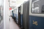 Bestandsnaam=gvb_245_xb-07-69_11-06-206_4.JPG
Bestandsgrootte=270KiB
Afmetingen = 1600x1067
Datum toegevoegd = 12 jun 2016 gvb_245_xb-07-69_11-06-206_4.JPG