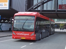 Bestandsnaam=xx_7845_Schiphol_Plaza_13-05-06.JPG
Bestandsgrootte=172KiB
Afmetingen = 1280x960
Datum toegevoegd = 14 mei 2006 xx_7845_Schiphol_Plaza_13-05-06.JPG