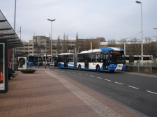 GVU_637,_Centraal_Station_(Stadsbusstation)_-_Stationsplein,_17-2-2007.JPG