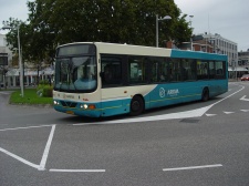 Arriva_5945_Leeuwarden_Stationsplein_20061104.JPG