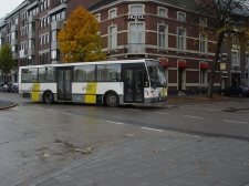 Bestandsnaam=De_Lijn_3530_Maastricht_Parallelweg_20061118.JPG
Bestandsgrootte=319KiB
Afmetingen = 1280x960
Datum toegevoegd = 29 nov 2006 De_Lijn_3530_Maastricht_Parallelweg_20061118.JPG