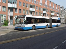 Bestandsnaam=GVB_450_Amsterdam_Wijttenbachstraat_20060424.JPG
Bestandsgrootte=98KiB
Afmetingen = 800x600
Datum toegevoegd = 22 mei 2006 GVB_450_Amsterdam_Wijttenbachstraat_20060424.JPG