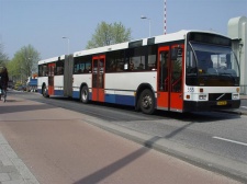 Bestandsnaam=GVB_555_Amsterdam_Prins_Hendrikkade_20060424.JPG
Bestandsgrootte=69KiB
Afmetingen = 800x600
Datum toegevoegd = 22 mei 2006 GVB_555_Amsterdam_Prins_Hendrikkade_20060424.JPG