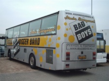 Bestandsnaam=jigger_band_bz-58-vn.JPG
Bestandsgrootte=58KiB
Afmetingen = 567x425
Datum toegevoegd = 29 mrt 2007 jigger_band_bz-58-vn.JPG