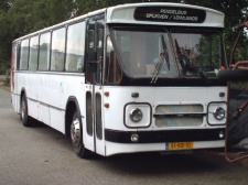 Bestandsnaam=rietmolenbus_51-rb-10_1.jpg
Bestandsgrootte=60KiB
Afmetingen = 567x425
Datum toegevoegd = 29 mrt 2007 rietmolenbus_51-rb-10_1.jpg
