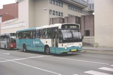 Bestandsnaam=Arriva_0515_5_(Large).jpg
Bestandsgrootte=86KiB
Afmetingen = 1024x686
Datum toegevoegd = 01 apr 2007 Arriva_0515_5_(Large).jpg