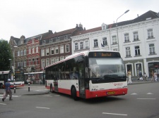 Bestandsnaam=Veolia_5238.JPG
Bestandsgrootte=229KiB
Afmetingen = 1600x1200
Datum toegevoegd = 06 aug 2008 Veolia_5238.JPG