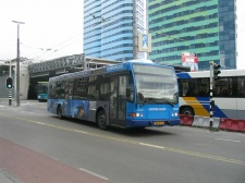 Connexxion_2404_(4)_Arnhem_Station_20050702.jpg
